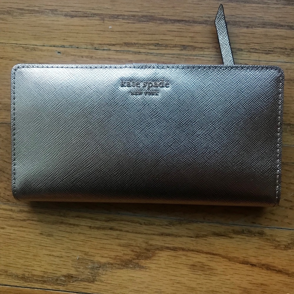 Kate Spade Wallet —Rose Gold